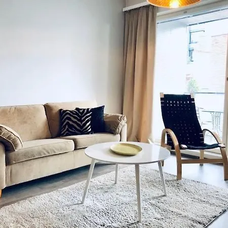 Kotimaailma Center * Πόρι
