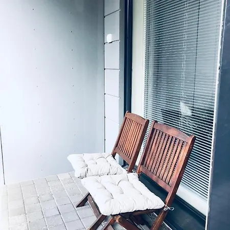 Kotimaailma Center * Πόρι